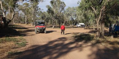 Camping Lightning Ridge
Carinya Station 
Lightning Ridge