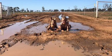 Family fun Lightning Ridge
Camping Lightning Ridge
Carinya Station 
Lightning Ridge