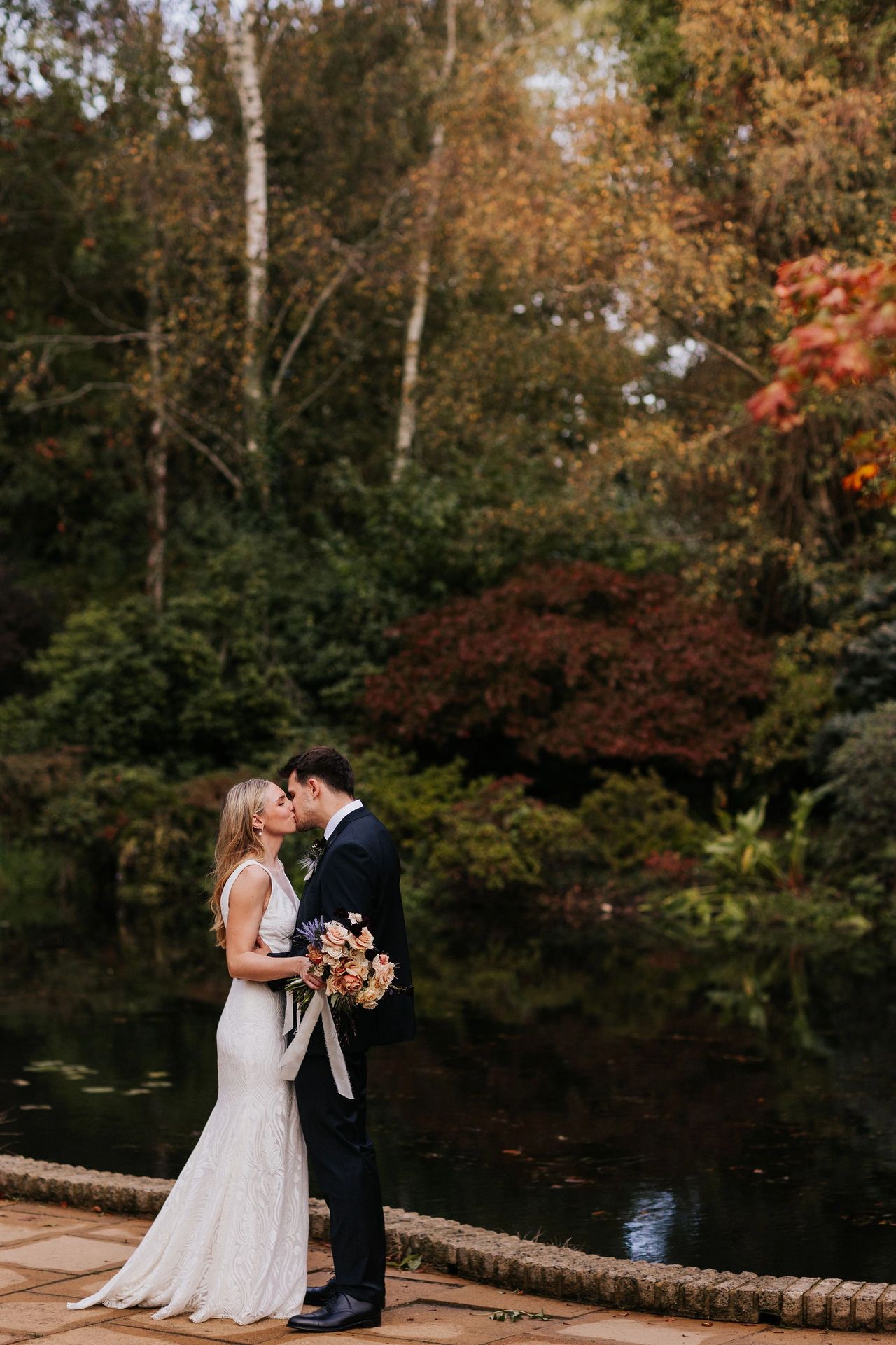 wedding flowers rivervale barn autumn wedding flowers