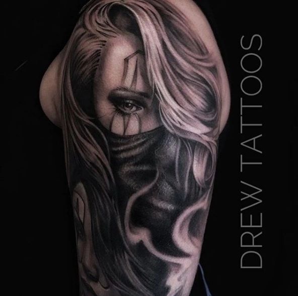Drew's Tattoos, Art