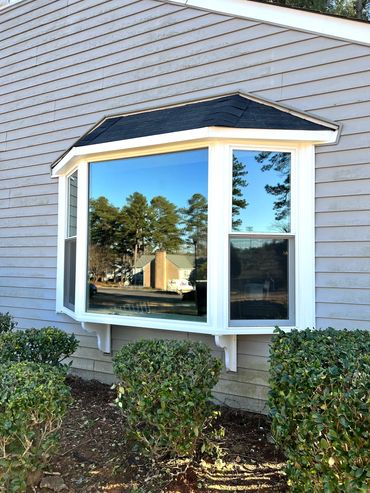 New Bay Window installed in home by WindowMax