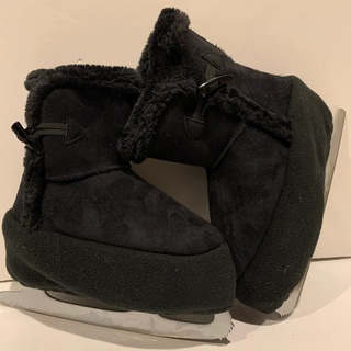 PJS4Skates
Ice Skating Accessories