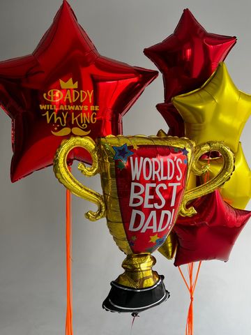*One 36” personalized foil star
*One balloon bouquet of 10 foil star balloons
*One foil figure