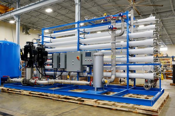 Industrial reverse osmosis treatment equipment