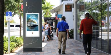 Porsche DOOH ad