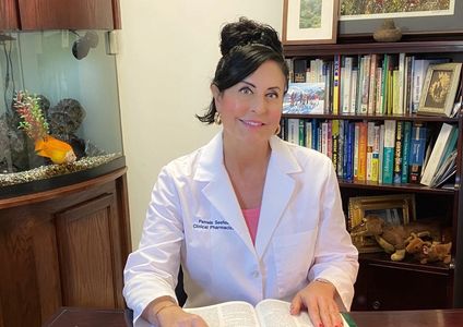 Pamela Seefeld, R.Ph., Pharmacognosy Consultant