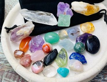 Choose any choice crystal small set of stones for $9.00  (3- 4 pieces)