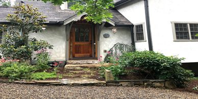 Buying a house in kenilworth in Asheville NC with Asheville Realtor Theresa Turchin