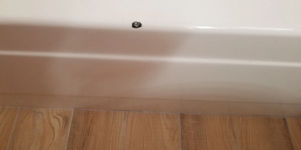 bathtub chip repair by Cory Tatz Bathtubs & Sinks Refinishing
