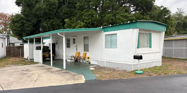 Mobile home 