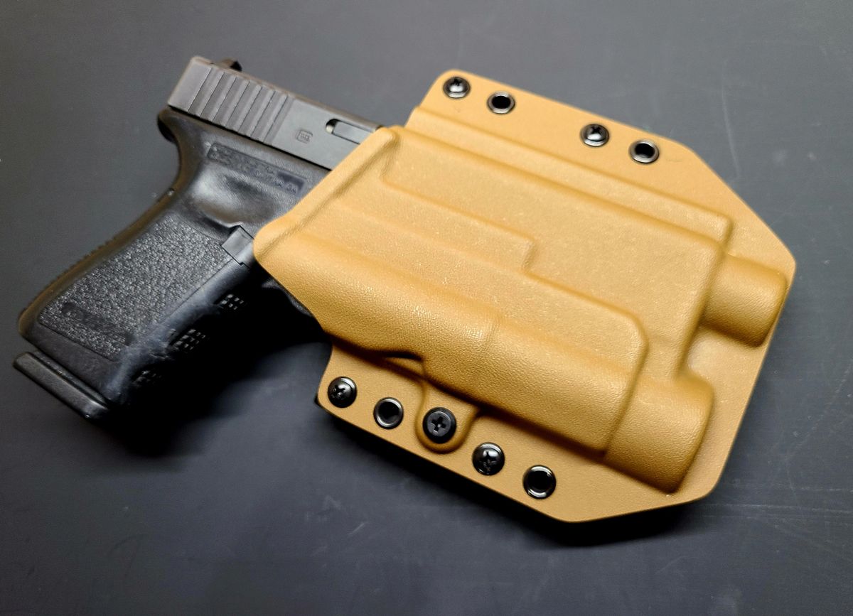 OWB Light Bearing Pancake Holster GLOCK (NOW AVAILABLE)