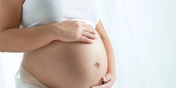 femme enceinte, acupression grossesse Angers
