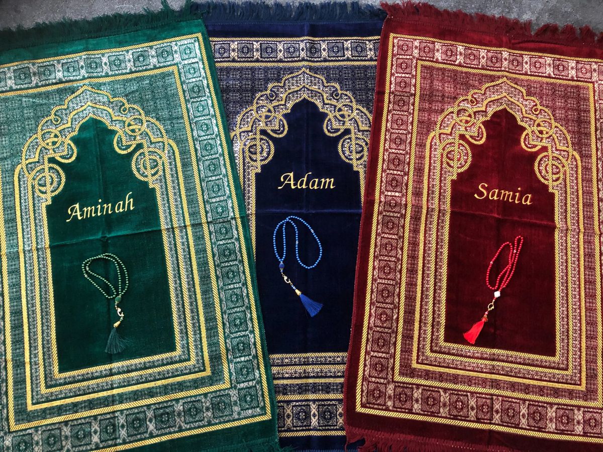 Personalised standard Prayermat with Name and 99 beads Tasbeeh