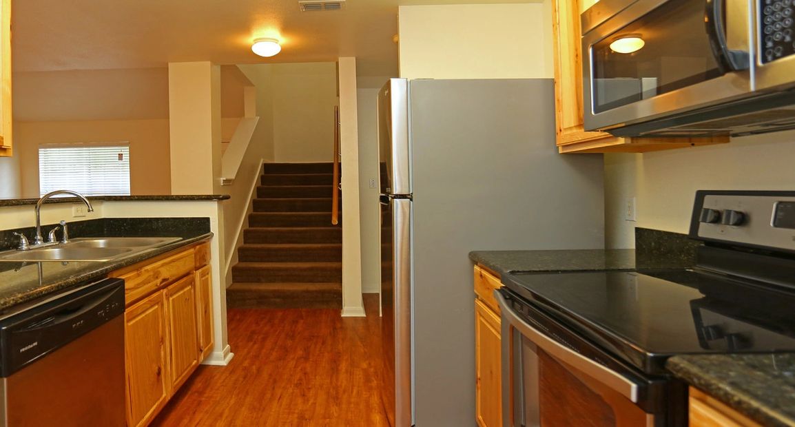 Upgrades available on select units.
Granite Counter tops
Gooseneck Faucets
Stainless Appliance Packa