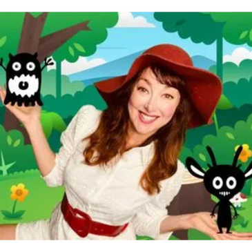 Family entertainment using storytelling, animation and puppetry.
