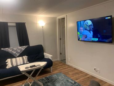 Dish network on the large screen and free WiFi.