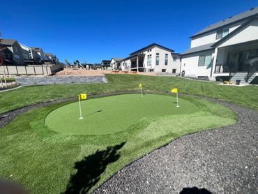 Custom putting green and extended fringe area for chipping