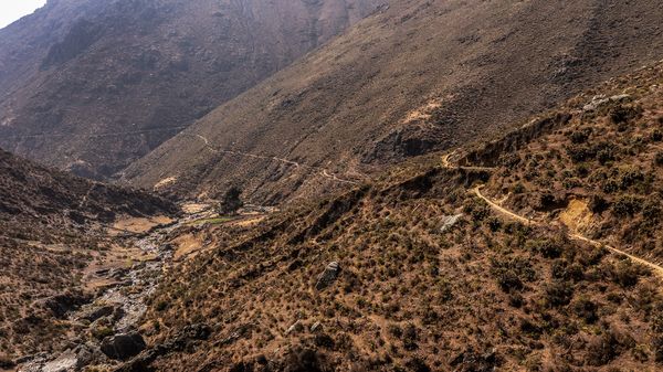 Canales de agua en San Pedro de Casta Perú
