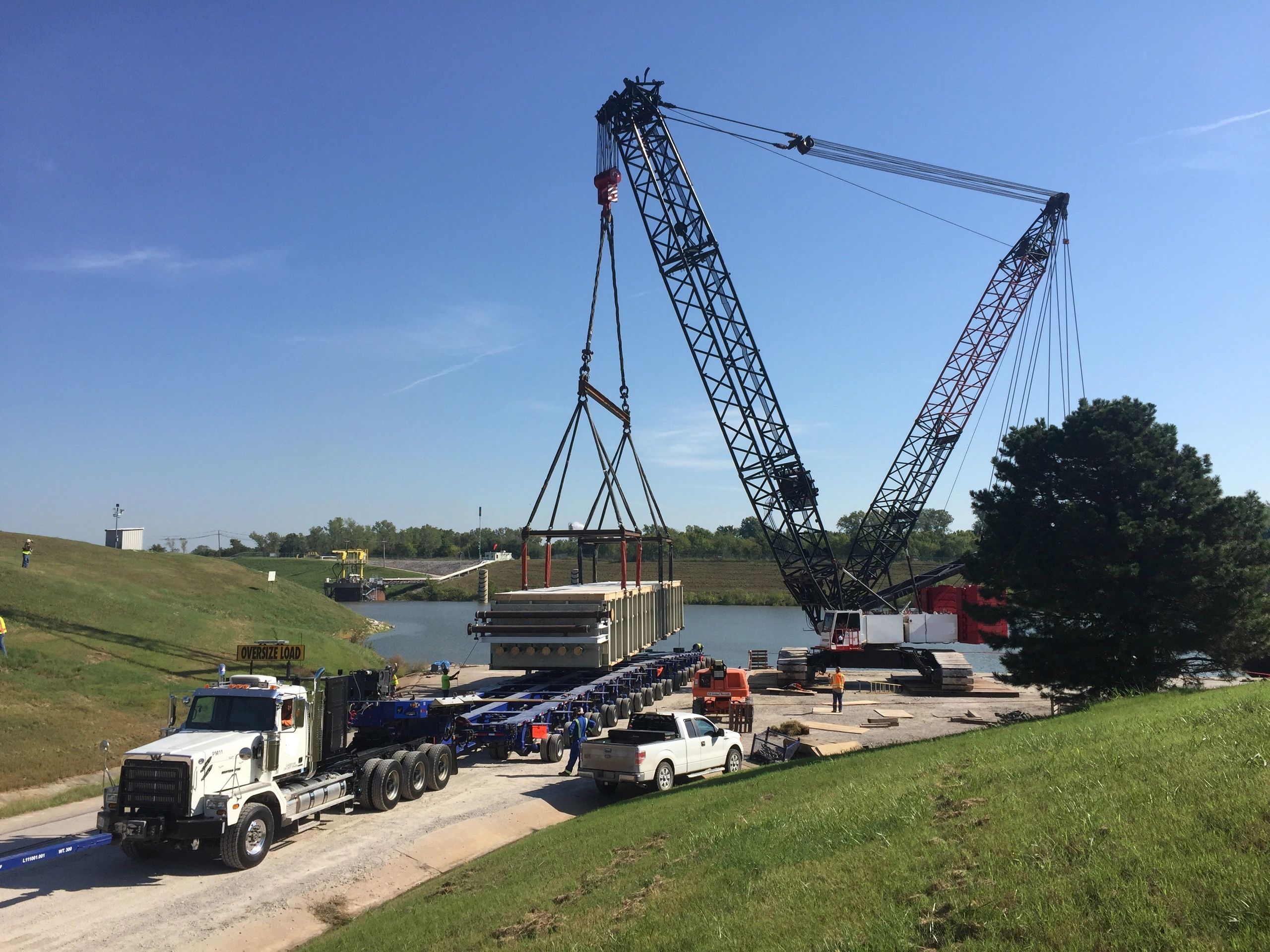 BKM Engineering - Rigging, Transport, Cranes