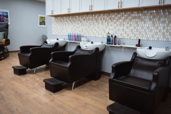 The Mae Salon & Spa — A Breath of Fresh (H)air ✹ Indianapolis Hair Salon