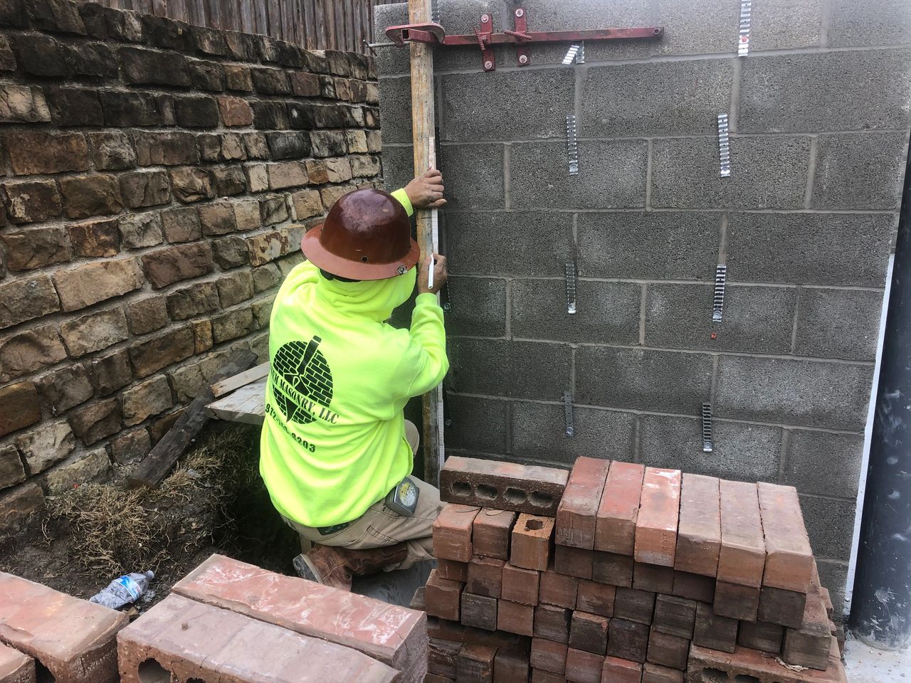 What is a Masonry Contractor?, image size:1280x960