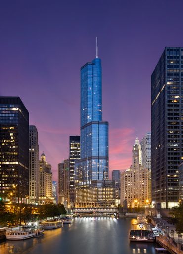 Trump Tower skyscraper architecture photograph at twilight in Chicago, Illinois