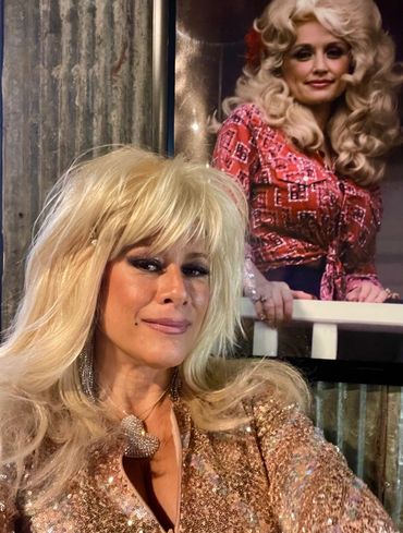 Dolly Parton Impersonator, Michelle Spaziano