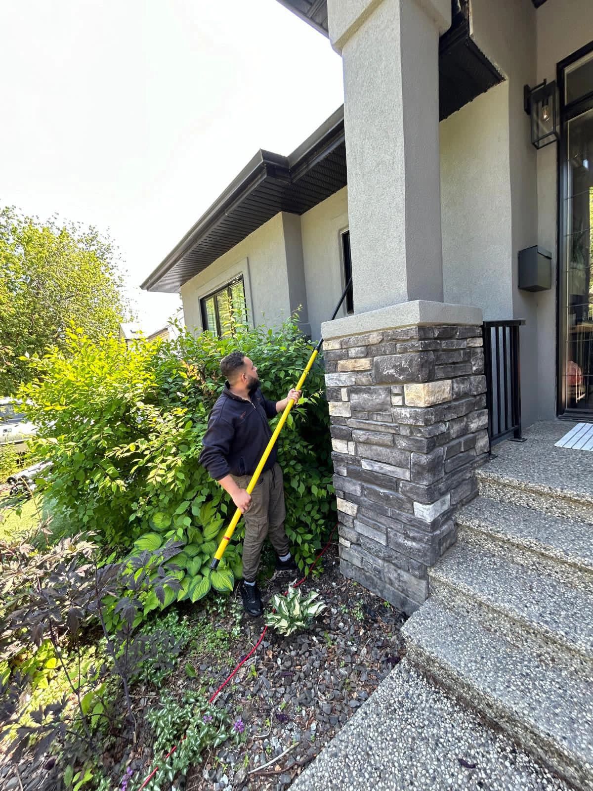 Almo Cleaning Services