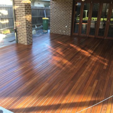 Outdoor decking repairs Northcote