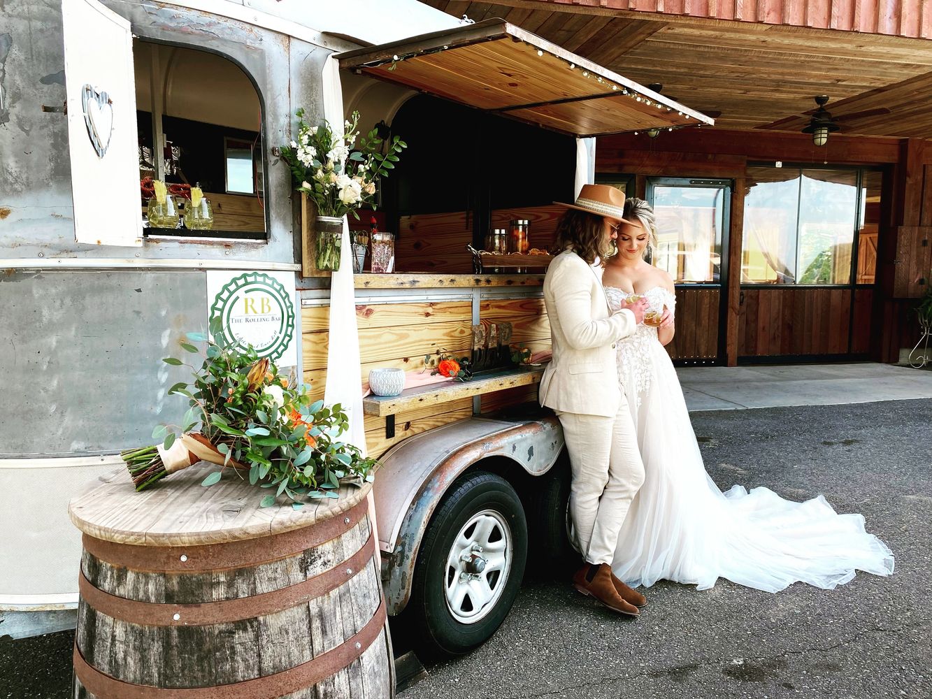 The Rolling Bar Georgia Mobile Horse Trailer Bar offers bartending services to events and weddings 