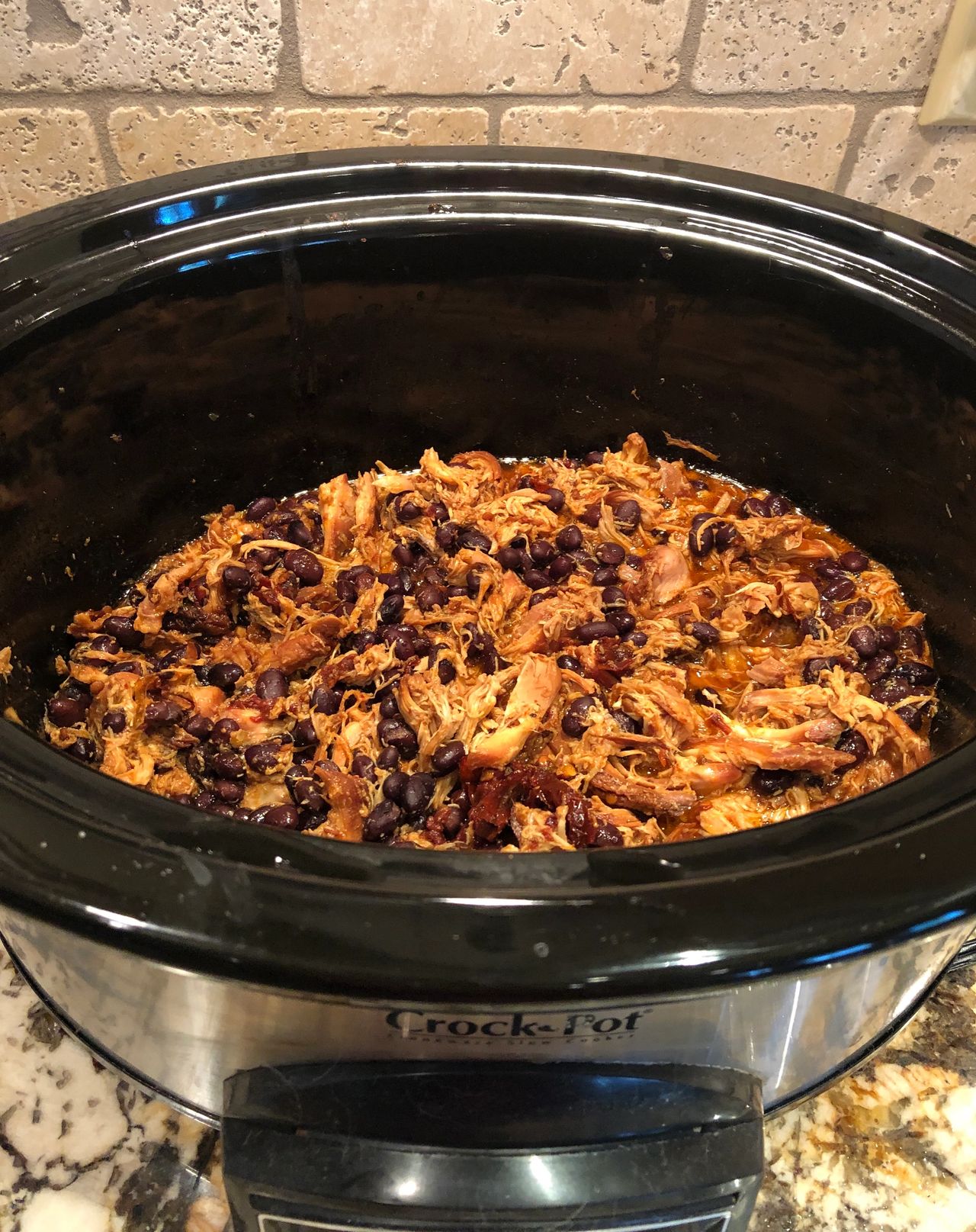 Slow Cooker Chipotle Chicken Tacos