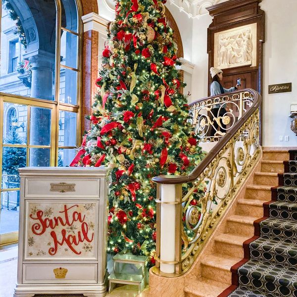 Letters to Santa at the Lotte Palace Hotel New York