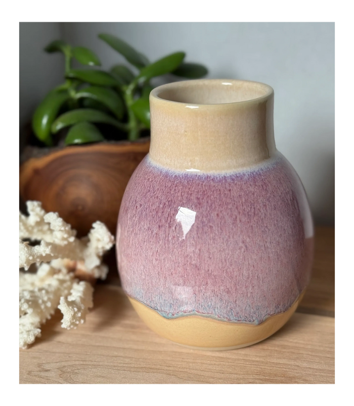 Handcrafted functional and decorative pottery made in beautiful Rothesay, NB Canada.
