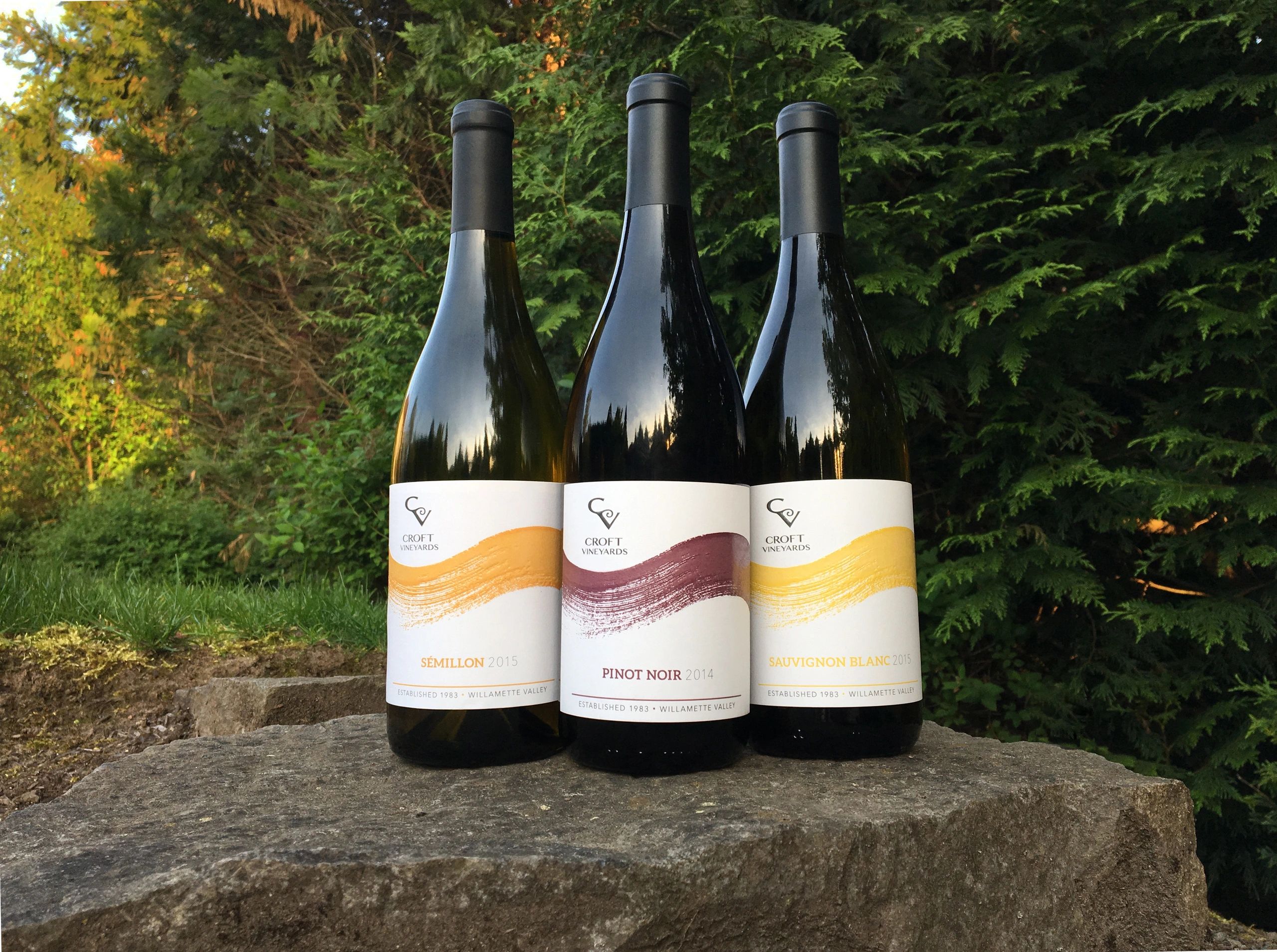 Croft Vineyards estate wines : semillon, pinot noir, and sauvignon blanc