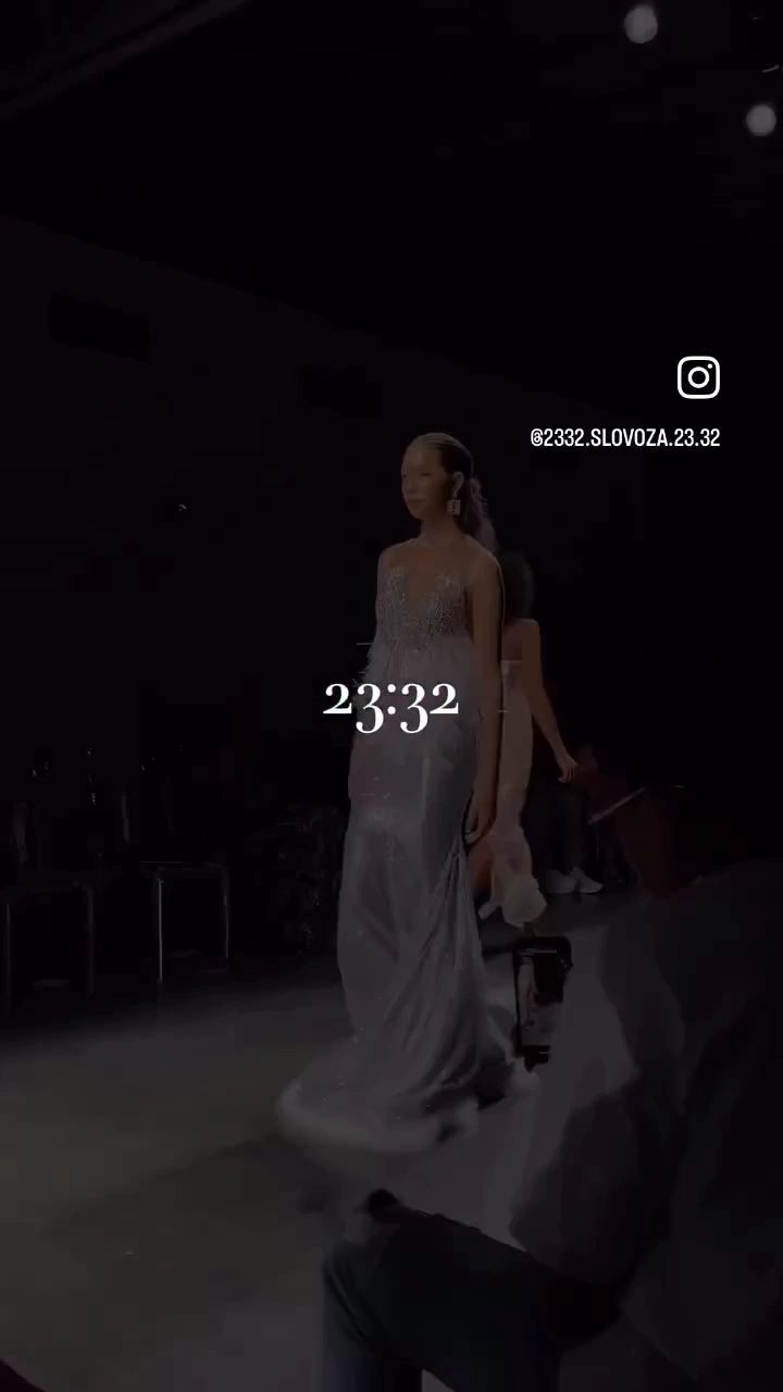 The Fashion Life Tour, LLC