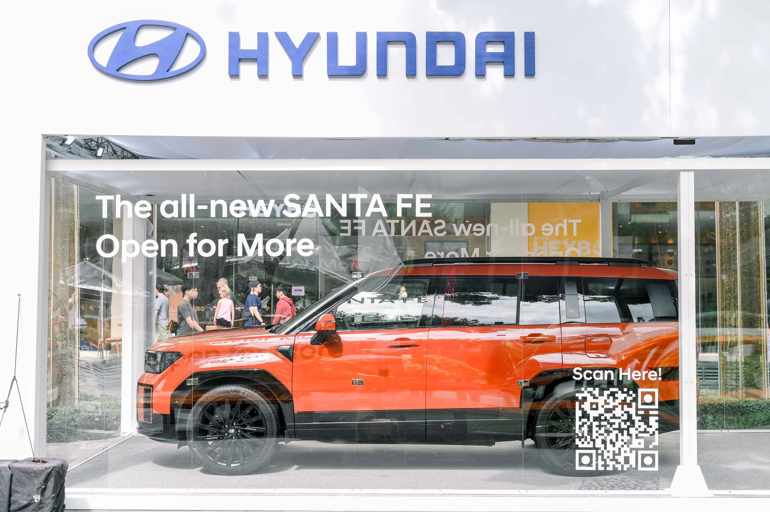 You can now see the All-New Hyundai Santa Fe in the flesh in BGC