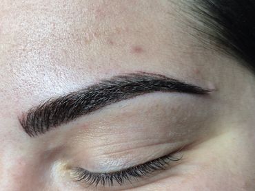 Combination Strokes and Powder Eyebrows Tattoo 
