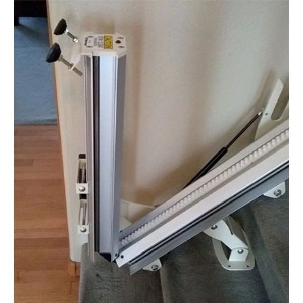 Stairlift flip rail option