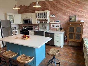 129 Lamar Properties