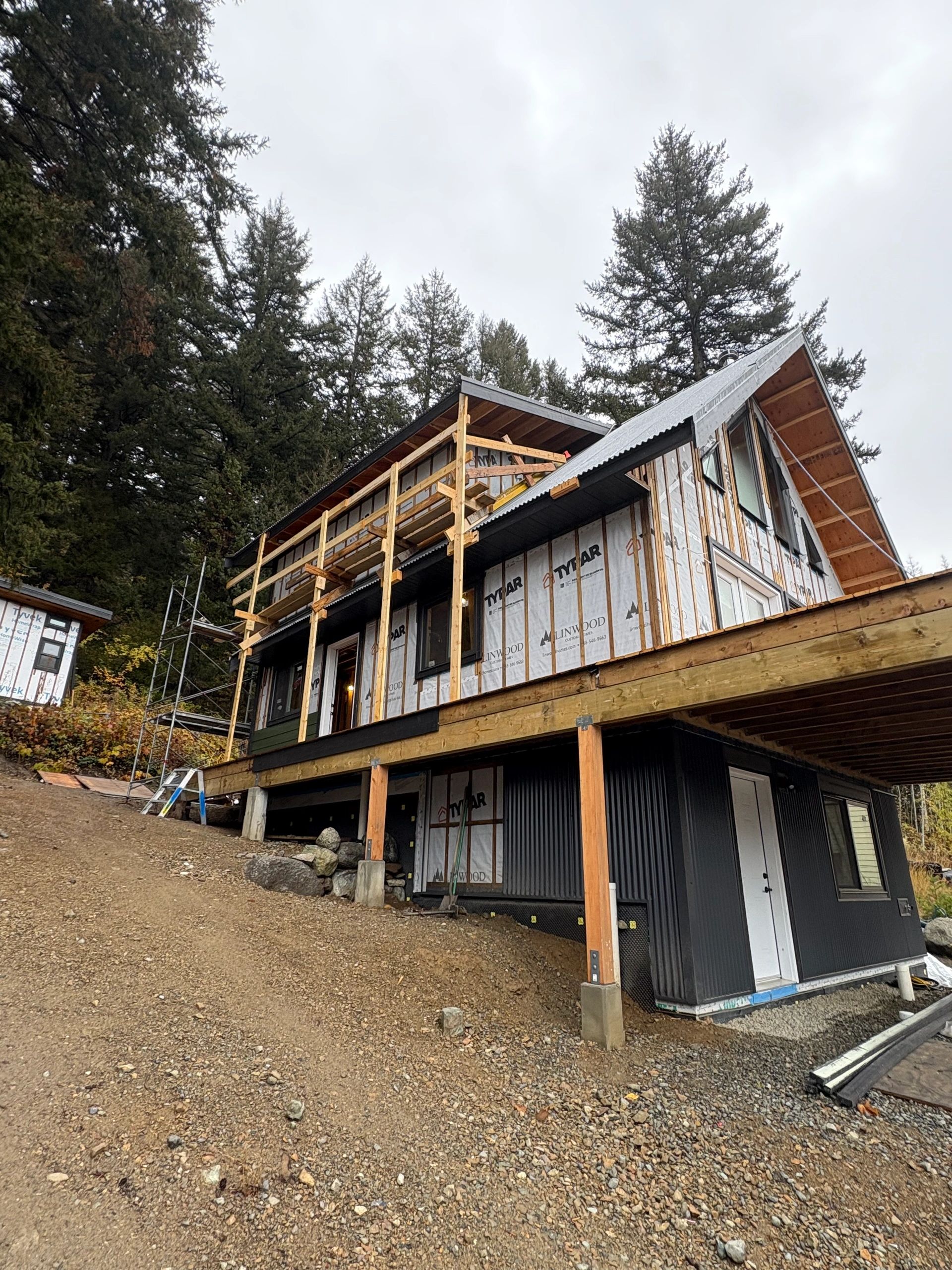 Hardy board siding Bralorne BC
