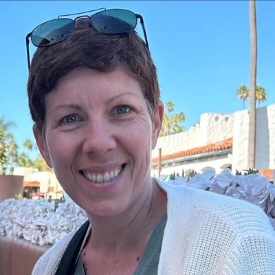 Picture of Shelley Goulden, certified Colon Hydrotherapist
