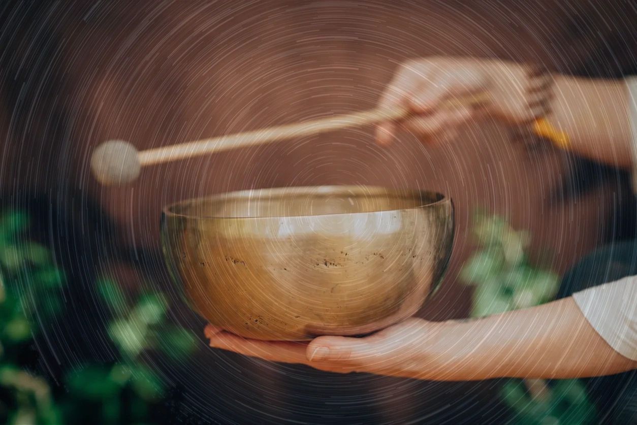 Singing bowls, Tibetan bowls for relaxation and to promote healing