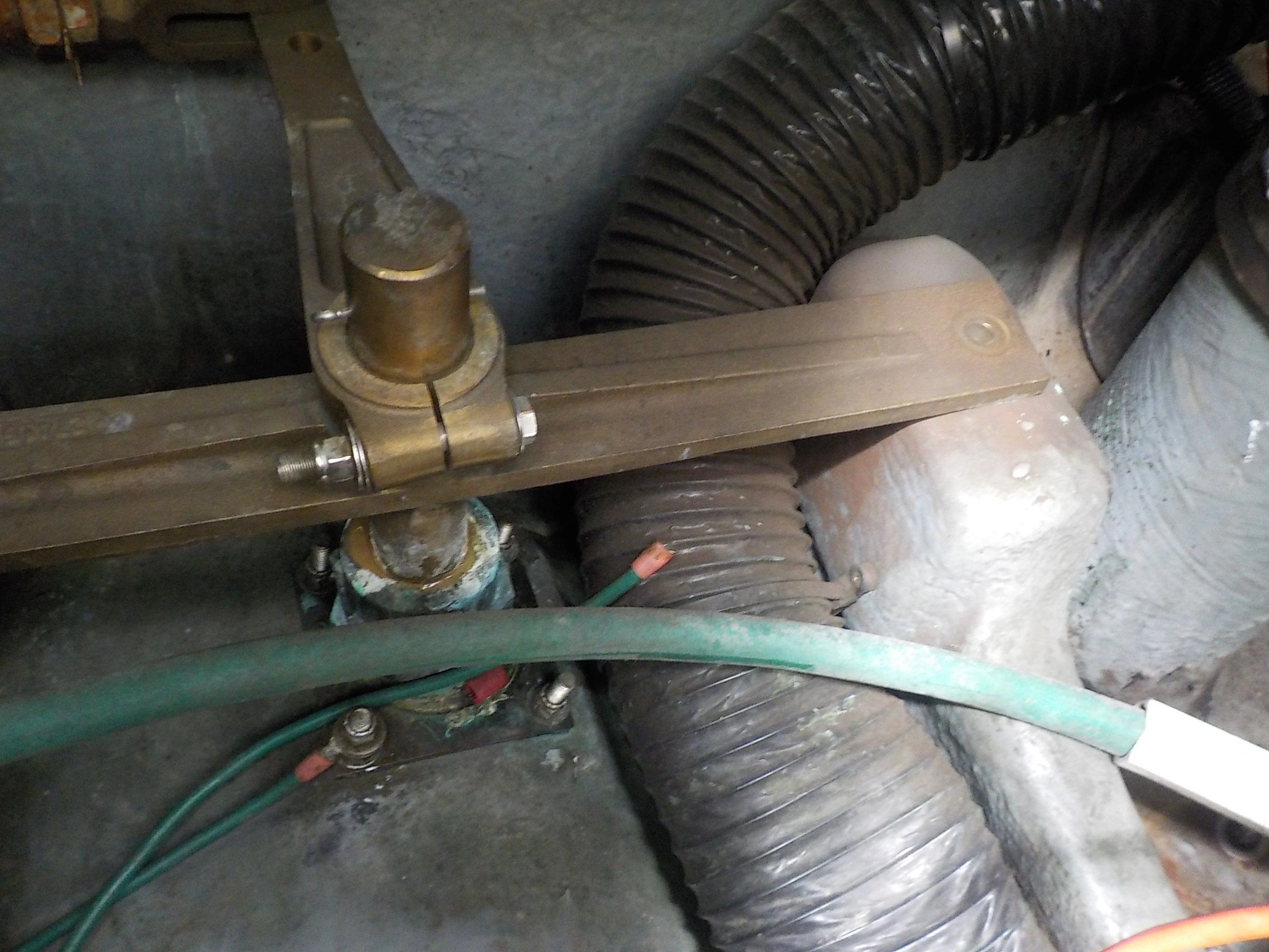 Bonding Wire, Rudder Post