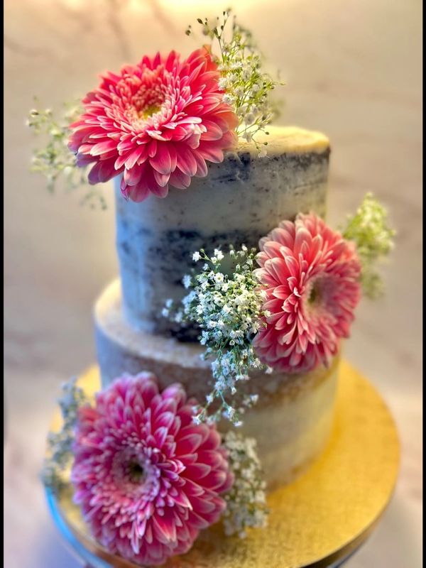 Naked Wedding Cake