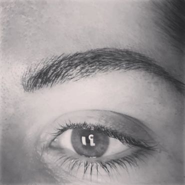 Microblading hyper realistic strokes