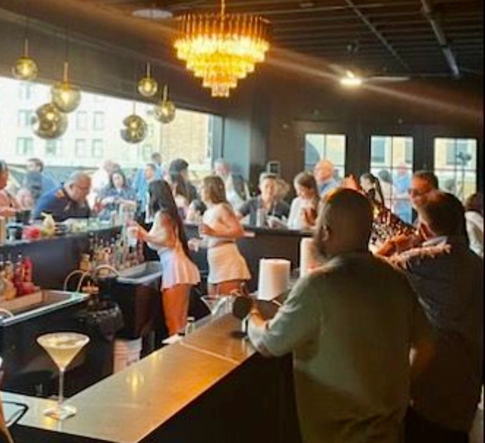 Bar photo 3