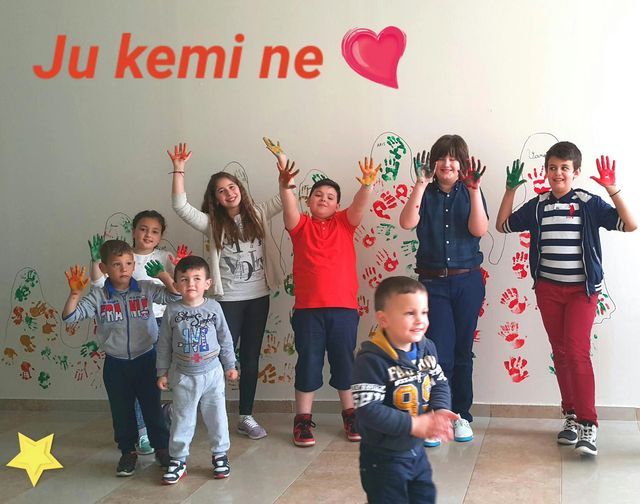 Nxënës nga Korça në projektin e tyre të Kompetencës Globale organizuar nga shkolla "Udha e shkronjave" në kuadër të Olimpiadës XVII Kombëtare, 2017