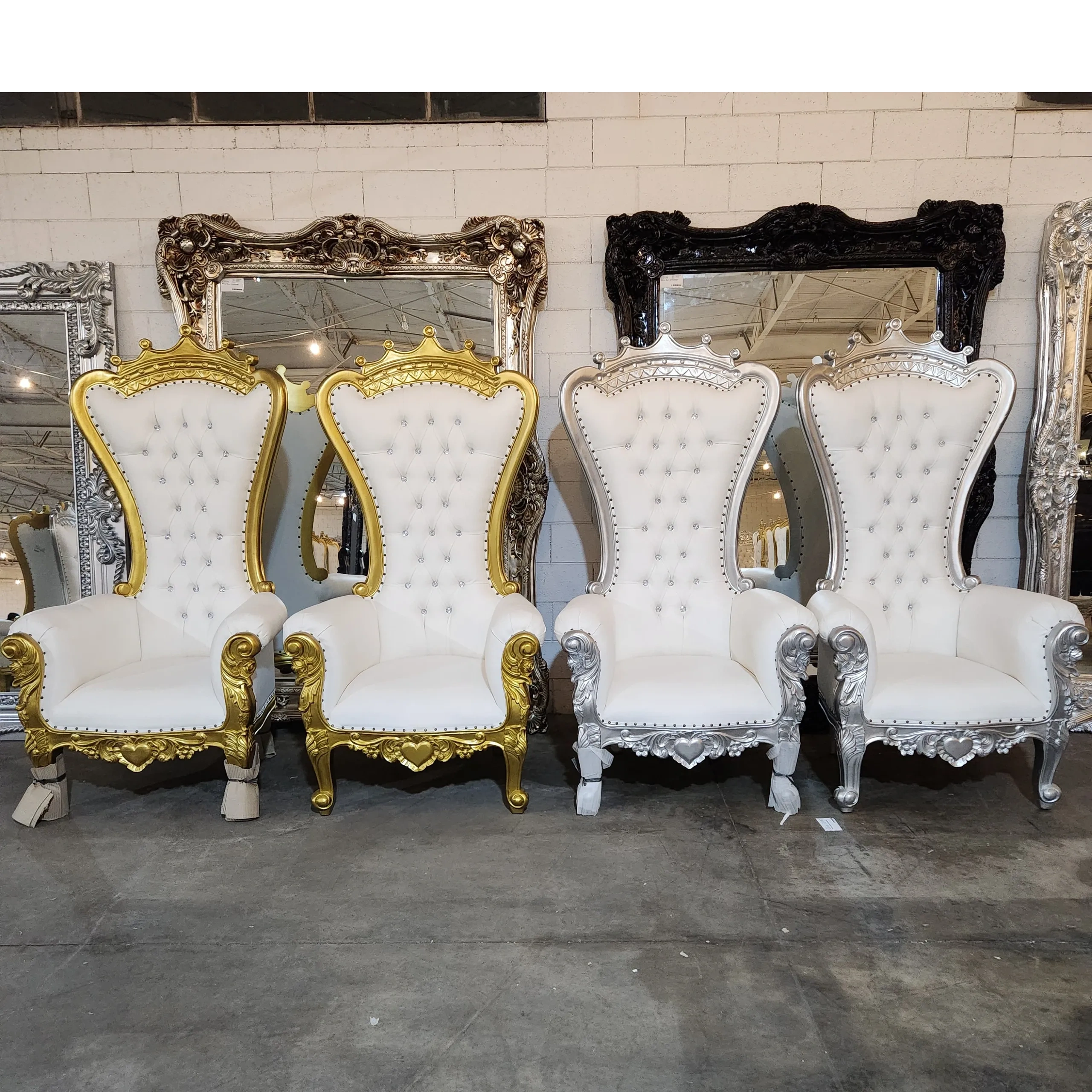 THRONE CHAIR  

Furniture To Go 
2759 Irving Blvd Dallas 75207 
214 853 0989

 