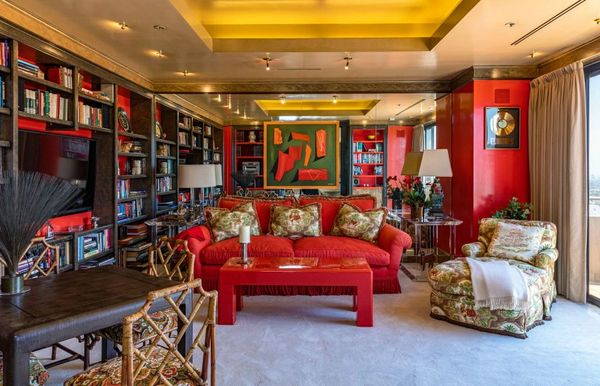 VALLEY LEATHER FURNITURE