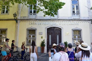 Passeio a pé, visita guiada ou visita cultural